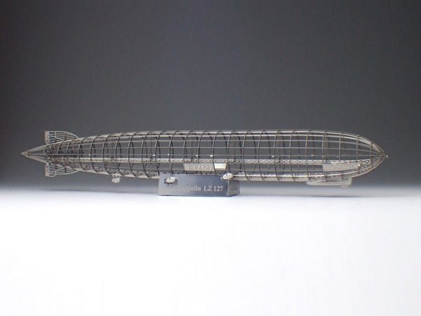 1/1000 グラフ・ツェッペリンLZ127号 / エアロベース