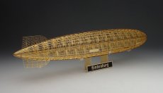 画像3: 1/1000 ヒンデンブルクLZ129号 ゴールド仕様 (3)